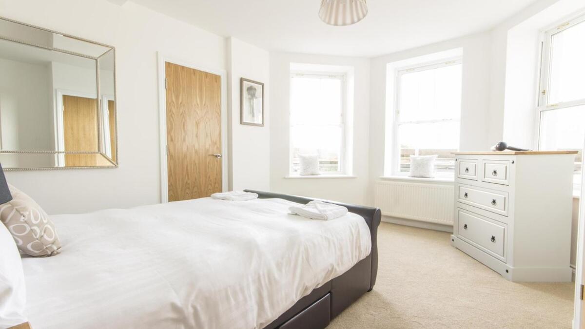 Captains Quarters 4 Apartment Plymouth Bagian luar foto